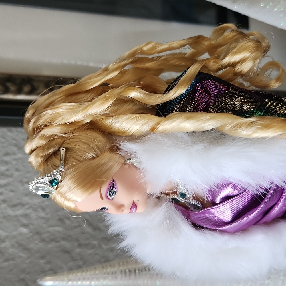 Festiv oak Holiday Barbie model muse